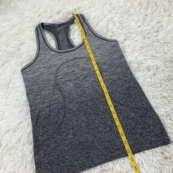 Lululemon Swiftly Tech Racerback Black / White (Ombre) - Picture 3 of 6